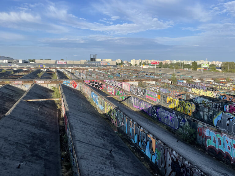 Biurowiec + hala produkcyjna  FSO Warszawa, Warszawa, województwo mazowieckie - zdjęcie 2
