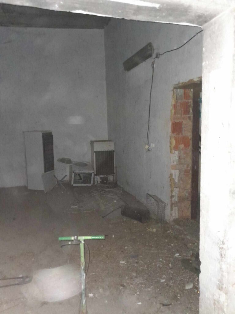 Opuszczona Ferma, Gałów, województwo dolnośląskie - zdjęcie 2