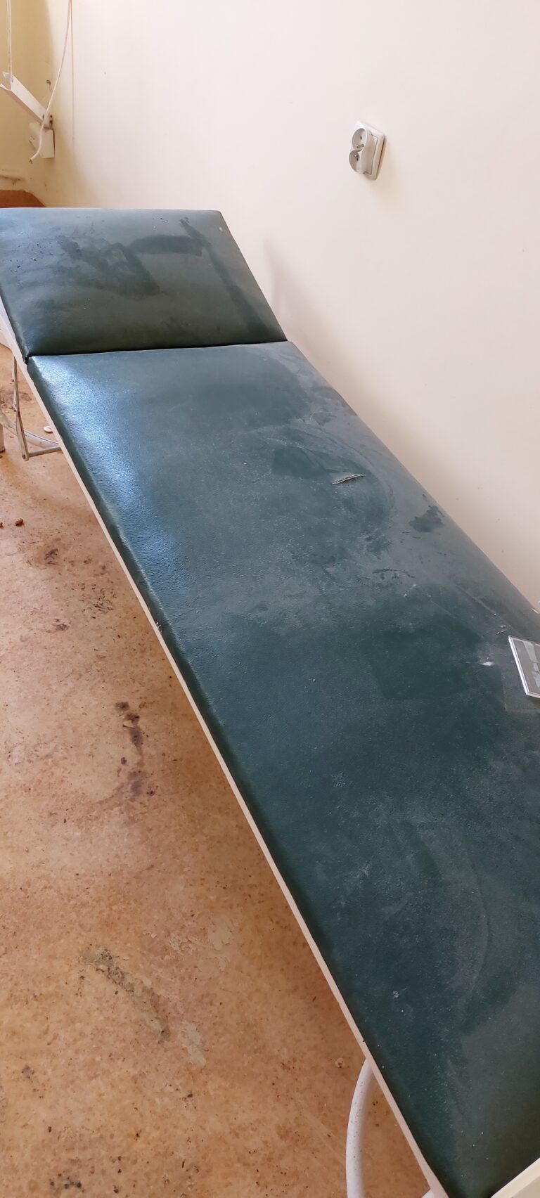 Opuszczony Szpital Psychiatryczny “Drewnica,,, Ząbki, województwo mazowieckie - relacja z 07.2023, zdjęcie 5
