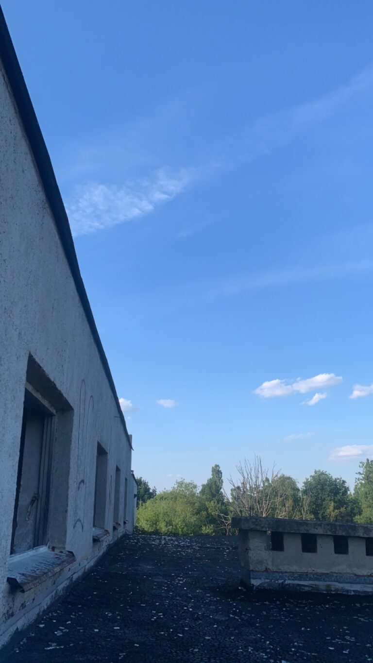 Opuszczony wojskowy szpital uzdrowiskowy, Ciechocinek, województwo kujawsko-pomorskie - relacja z 07.2023, zdjęcie 16