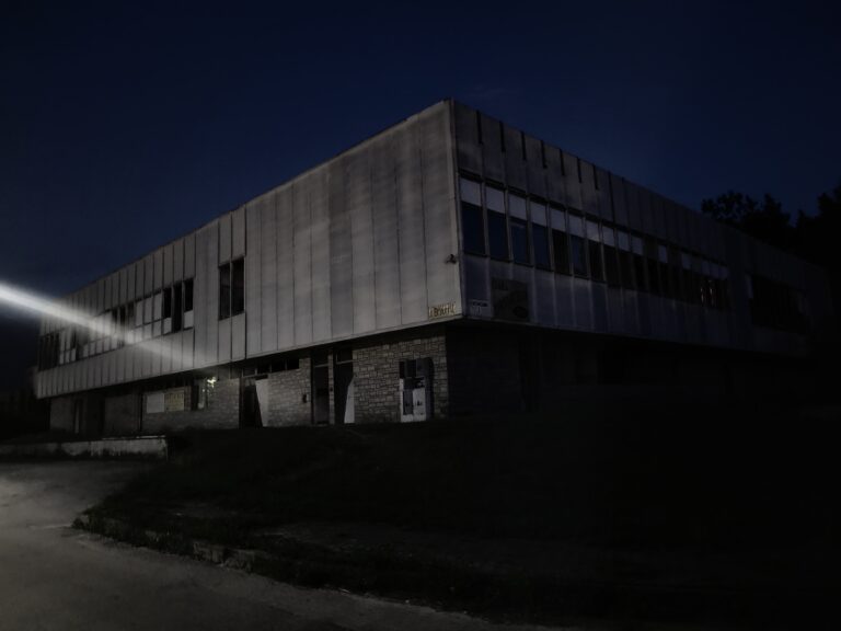 Opuszczone Centrum Bankietowo – Biznesowe Gala, Skarżysko-Kamienna, województwo świętokrzyskie - zdjęcie 1