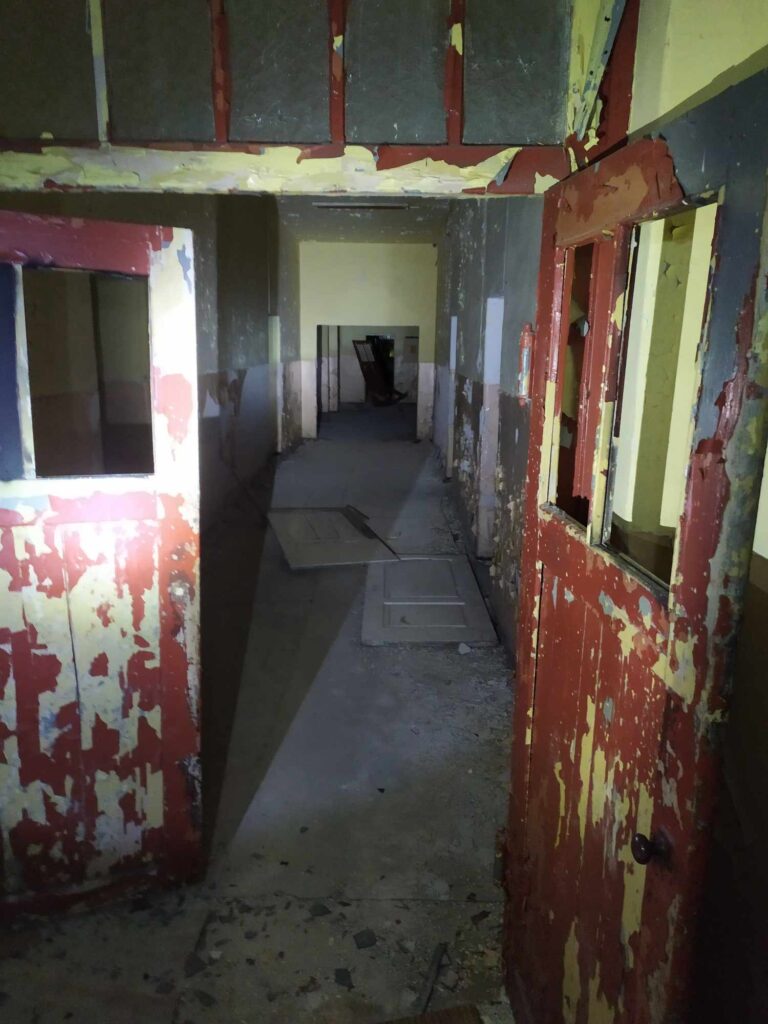 Szpital Psychiatryczny Podgórz, Toruń, województwo kujawsko-pomorskie - relacja z 08.2023, zdjęcie 15