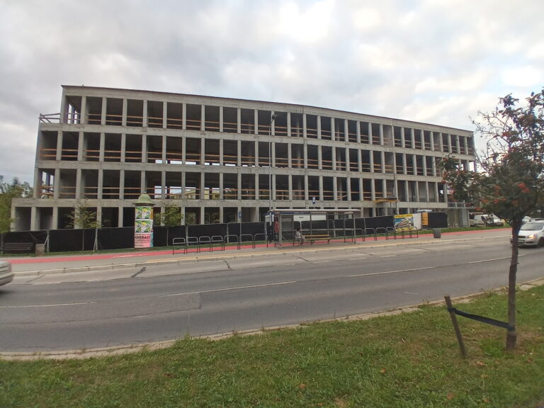 4 piętrowy blok, Kraków, województwo małopolskie - zdjęcie 2