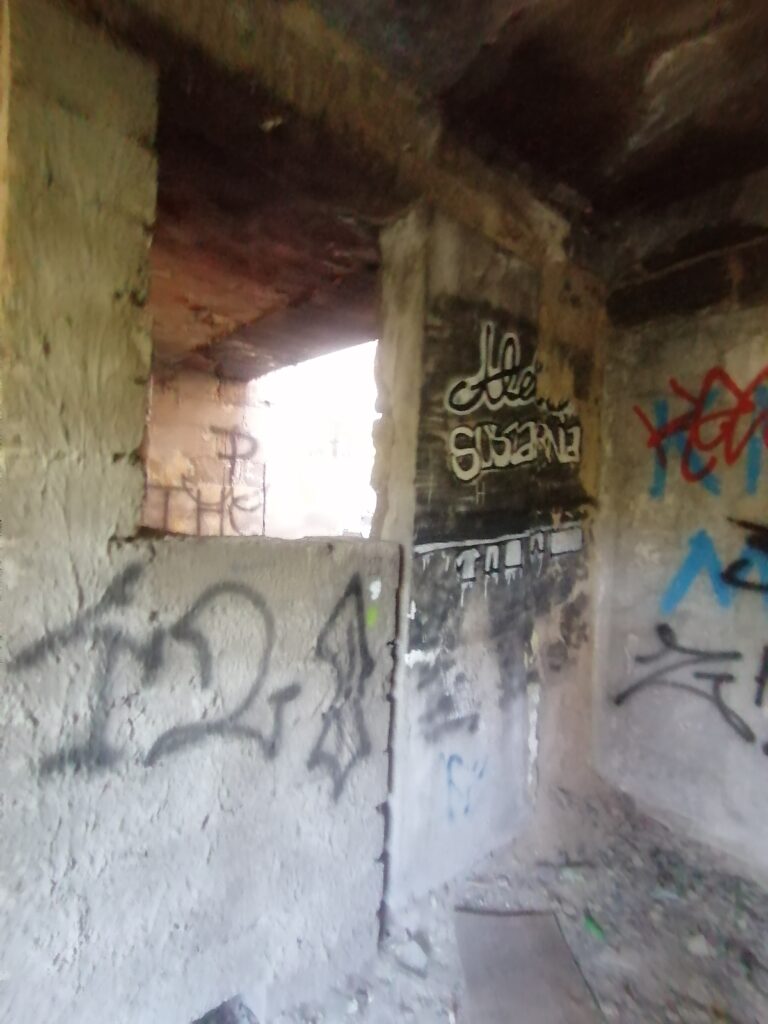 Opuszczona restauracja, Gdynia, województwo pomorskie - relacja z 09.2023, zdjęcie 5