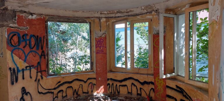 Opuszczona restauracja, Gdynia, województwo pomorskie - relacja z 09.2023, zdjęcie 9