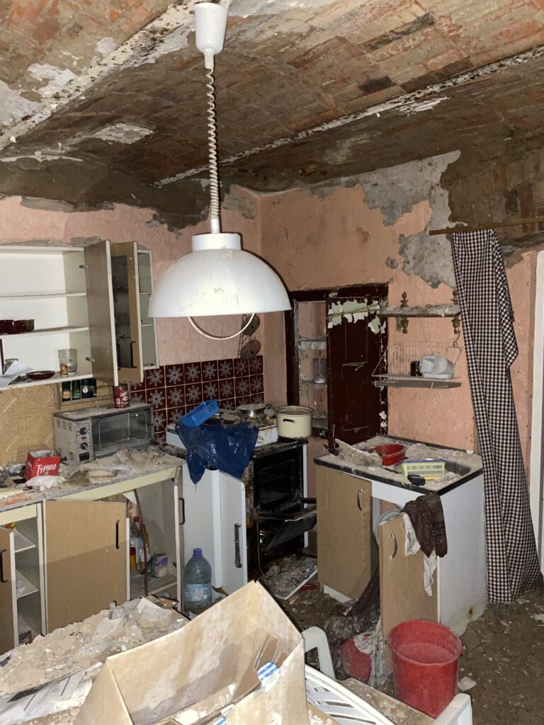 Opuszczony domek, Łódź, województwo łódzkie - relacja z 11.2023, zdjęcie 8