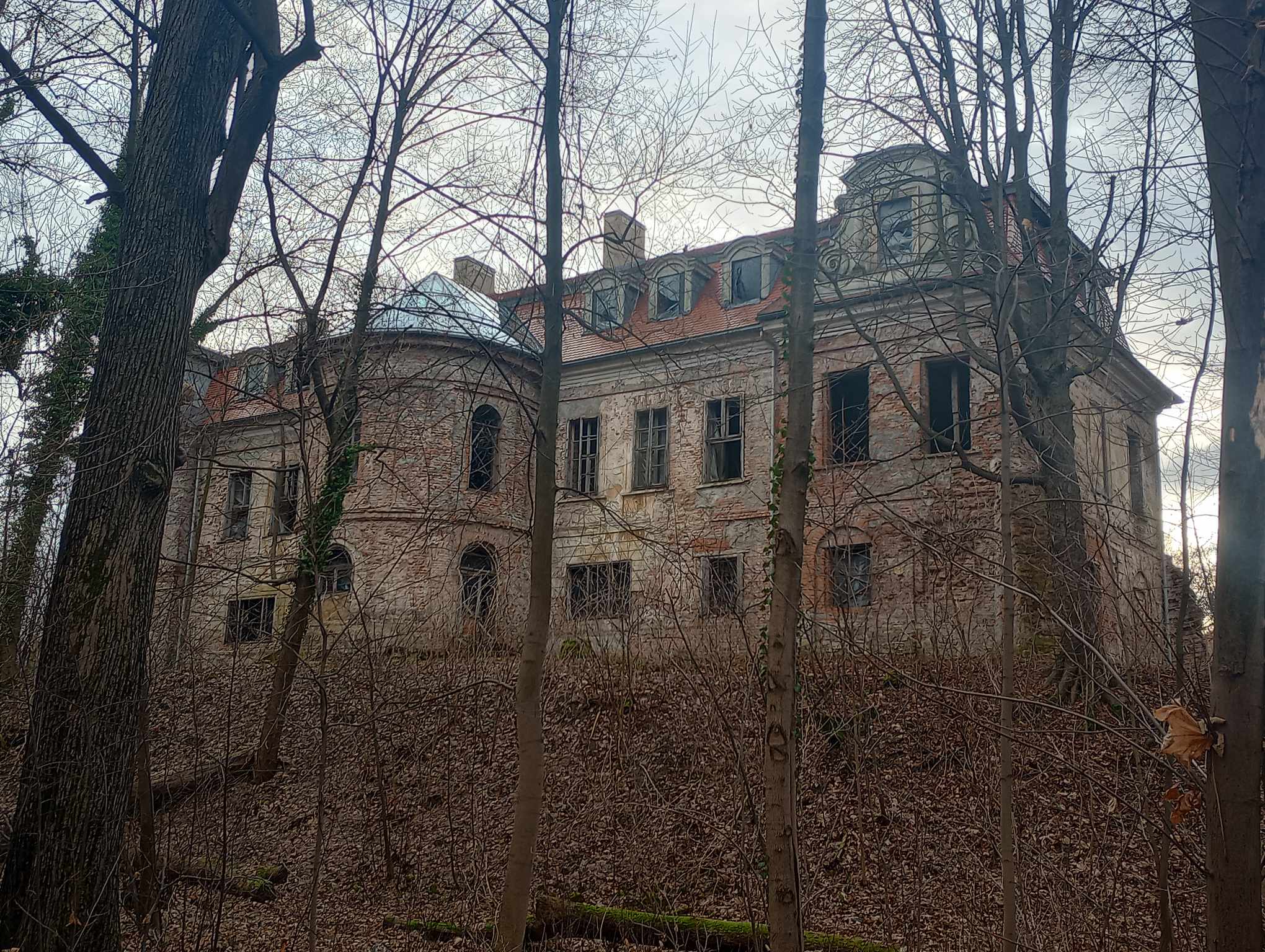 Pałac Sapiehów w Bobrku, Bobrek, małopolskie — zdjęcie 3