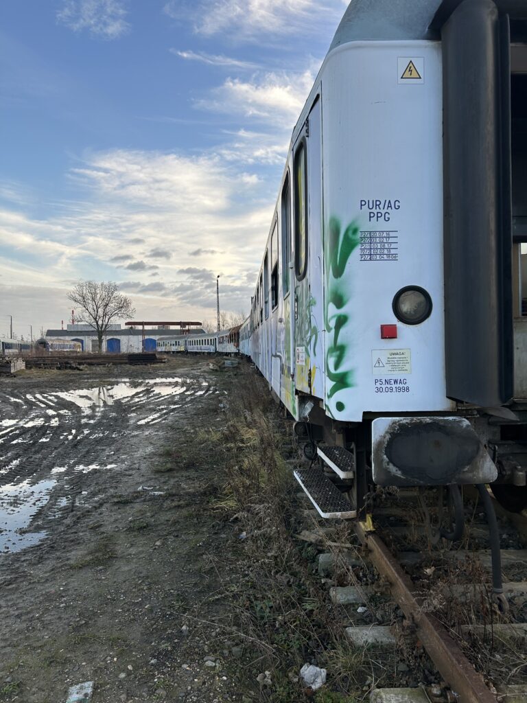 Opuszczony Pociąg – Wagony Pasażerskie, Wrocław, województwo dolnośląskie - relacja z 01.2024, zdjęcie 6