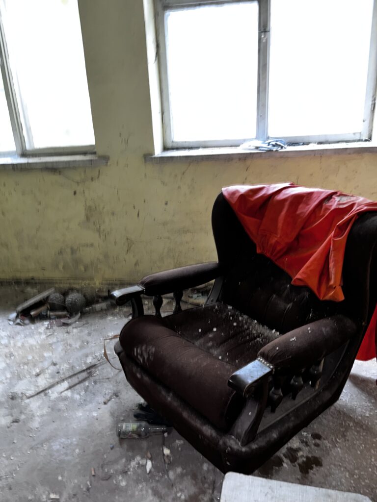 Dom z dwoma garażami., Warszawa, województwo mazowieckie - relacja z 10.2023, zdjęcie 14