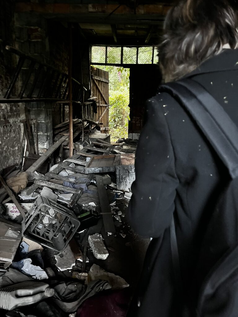 Dom z dwoma garażami., Warszawa, województwo mazowieckie - relacja z 10.2023, zdjęcie 15