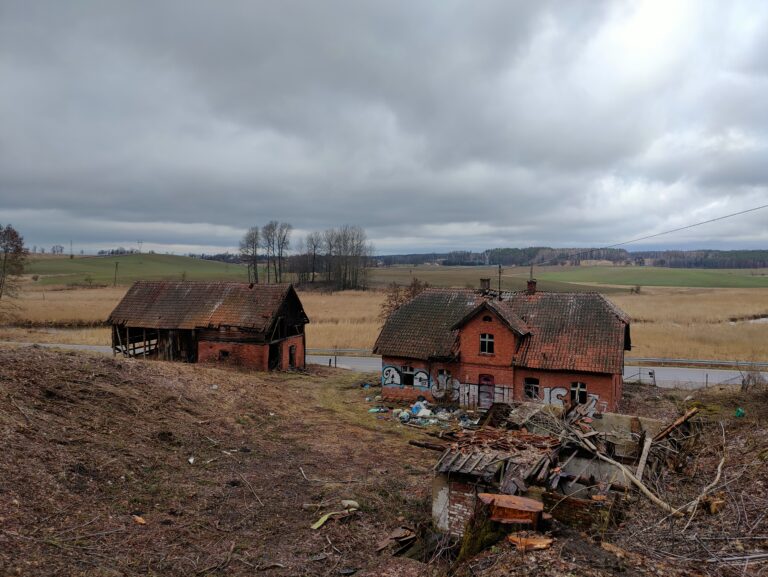Opuszczony dom, Ruś, województwo warmińsko-mazurskie - relacja z 02.2024, zdjęcie 2