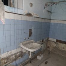 Opuszczone gospodarstwo Krzyżowice