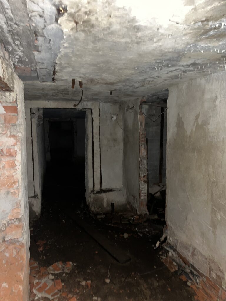 Opuszczony kompleks hoteli, Szczawa, województwo małopolskie - relacja z 03.2024, zdjęcie 12