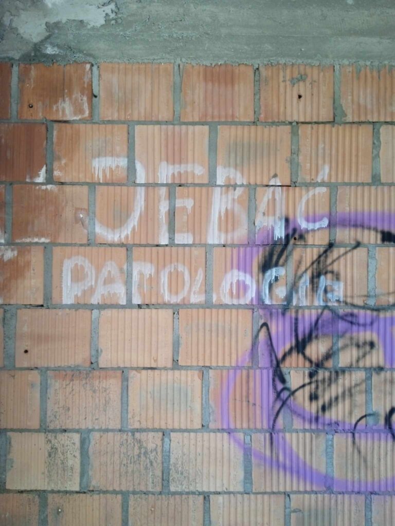 Niedokonczone bloki na gorce narodowej, Kraków, województwo małopolskie - zdjęcie 4