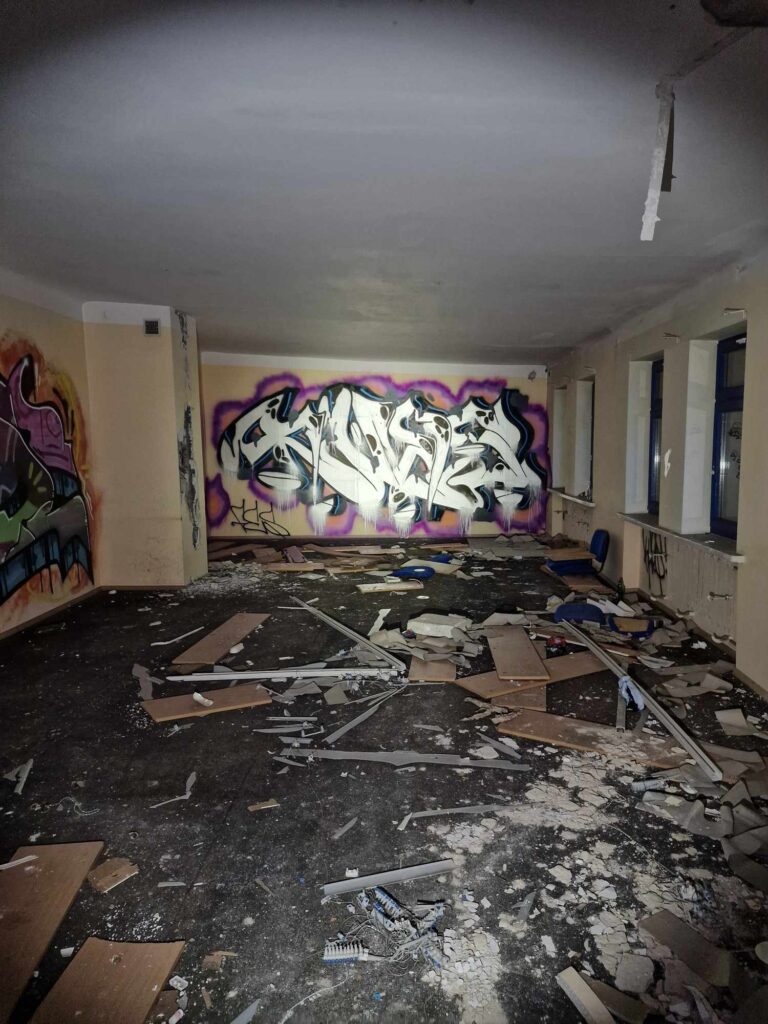 Wyższa szkoła biznesu, Radom, województwo mazowieckie - relacja z 04.2024, zdjęcie 13