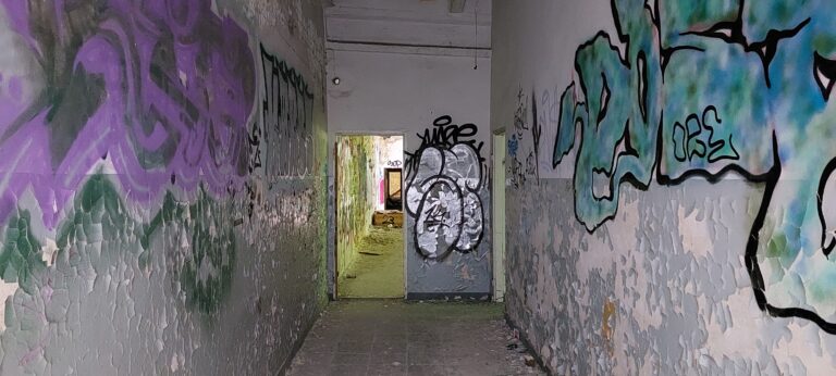 Opuszczone Zakłady Włókiennicze Bewelana w Bielsku-Białej, Bielsko-Biała, województwo śląskie - relacja z 05.2024, zdjęcie 15