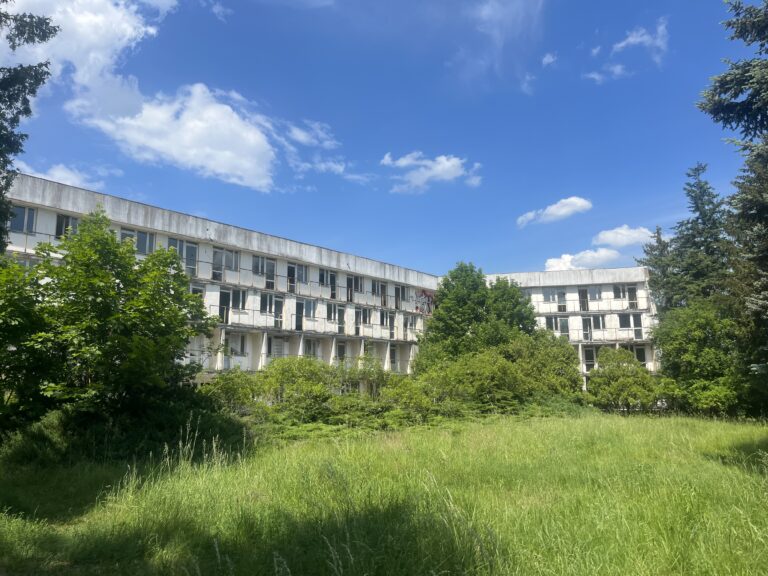 Opuszczony ośrodek szkolenia policji +/hotel/domki wypoczynkowe, Poznań, województwo wielkopolskie - relacja z 05.2024, zdjęcie 13