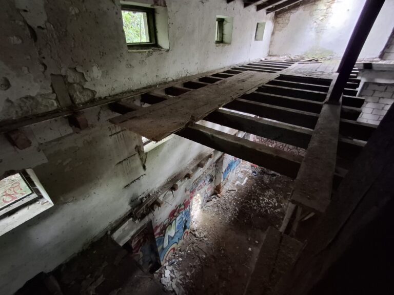 Wojskowe gopspodarstwo rolne, Lublin, województwo lubelskie - relacja z 06.2024, zdjęcie 6