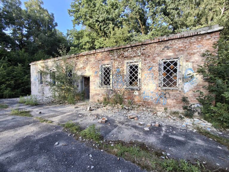 Opuszczona jednostka wojskowa, Lublin, województwo lubelskie - relacja z 06.2024, zdjęcie 16