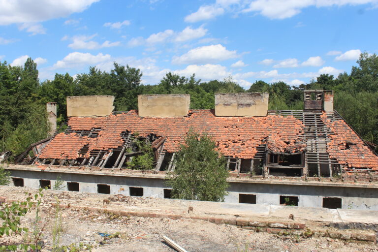 Opuszczony WIELKI SZPITAL rosyjski, Legnica, województwo dolnośląskie - relacja z 07.2024, zdjęcie 69