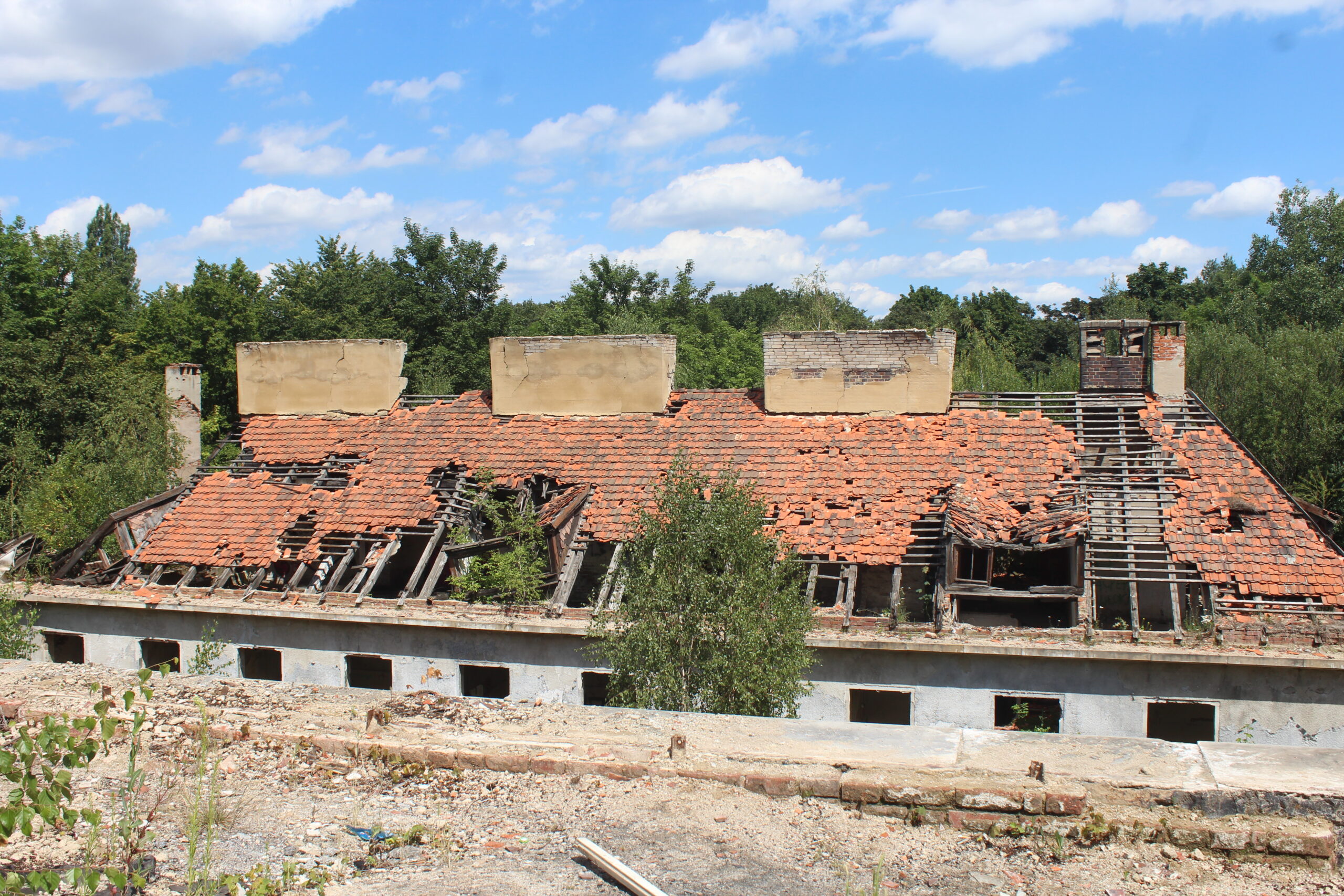 Opuszczony WIELKI SZPITAL rosyjski, Legnica, dolnośląskie — zdjęcie 4