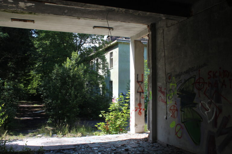 Opuszczony WIELKI SZPITAL rosyjski, Legnica, województwo dolnośląskie - relacja z 07.2024, zdjęcie 72