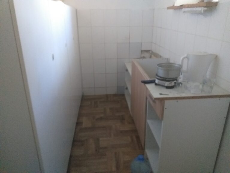 Opuszczony dom, Krzeszowice, województwo małopolskie - zdjęcie 2