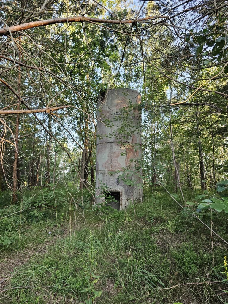 Była 221 Kompania radiotechniczna, Gostomie, województwo pomorskie - relacja z 07.2024, zdjęcie 11