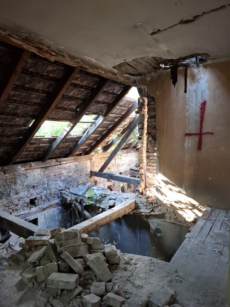 Dom opieki zdrowotnej, Czechowice-Dziedzice, województwo śląskie - relacja z 08.2024, zdjęcie 7
