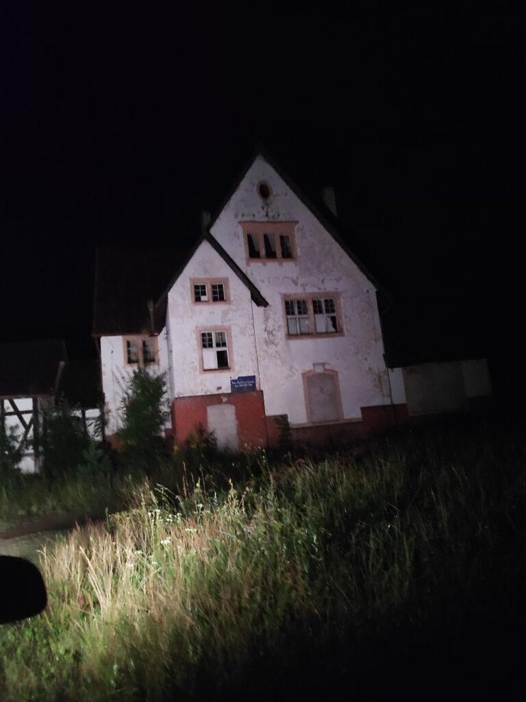 Stacja PKP, Dziemiony, województwo kujawsko-pomorskie - relacja z 08.2024, zdjęcie 2