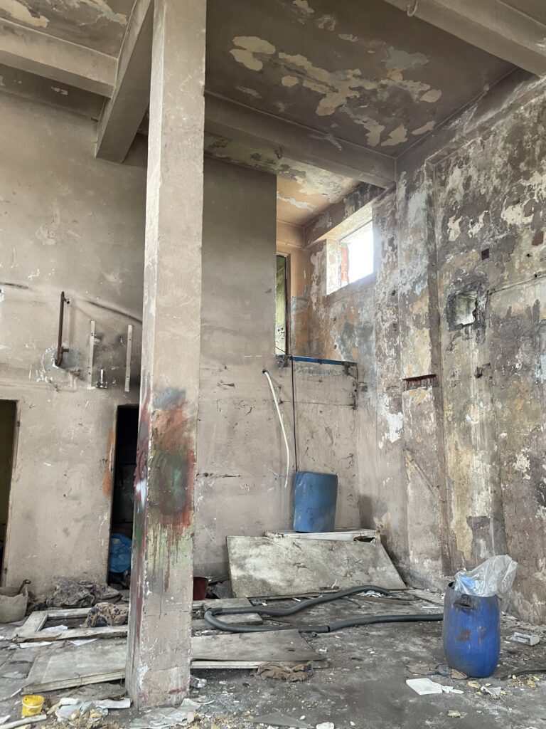 Opuszczona myjnia samochodowa, Włocławek, województwo kujawsko-pomorskie - zdjęcie 2