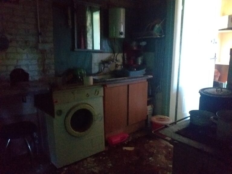 Opuszczony dom, Krzeszowice, województwo małopolskie - zdjęcie 5
