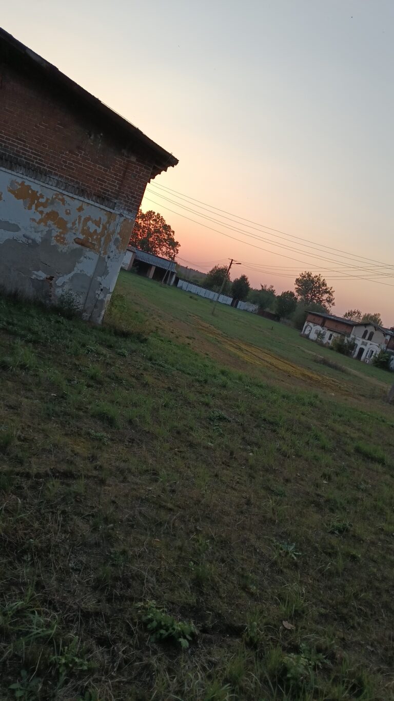 Opuszczony PGR Roszkowo, Roszkowo, województwo wielkopolskie - zdjęcie 1