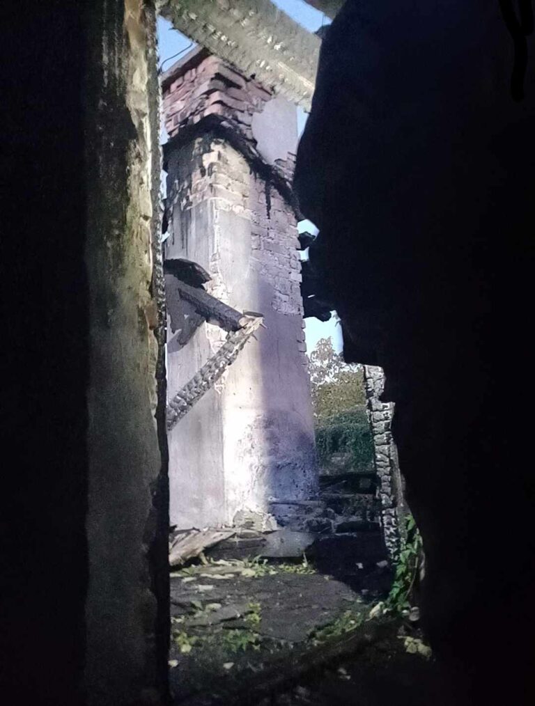 Opuszczony dom przy ul. Radarowej, Warszawa, województwo mazowieckie - relacja z 09.2024, zdjęcie 1