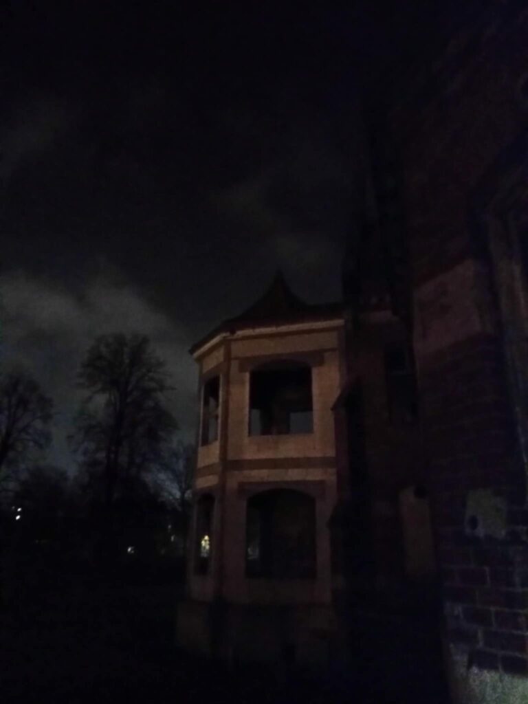 Pałac Kaczkowskich w Krośnie, Krosno, województwo podkarpackie - zdjęcie 2