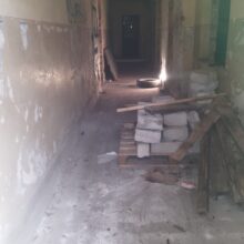 Opuszczone biurowce Huty Krosno