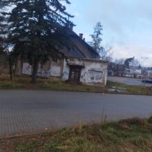 Opuszczone biurowce Huty Krosno