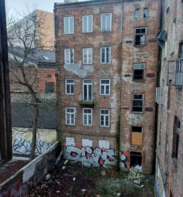 Opuszczone gimnazjum, Warszawa, województwo mazowieckie - relacja z 02.2025, zdjęcie 14