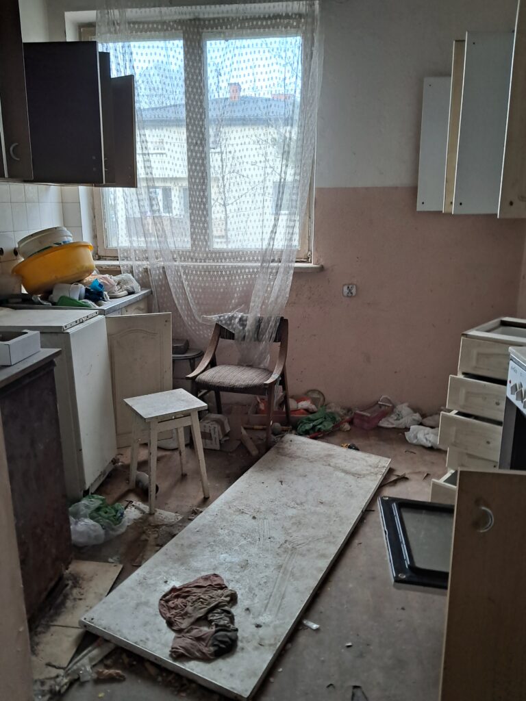 Opuszczony dom, Marki, województwo mazowieckie - zdjęcie 2