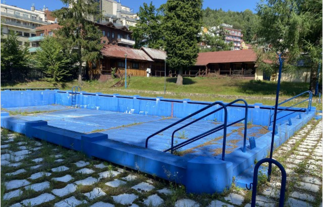 Basen Krynica-Zdrój