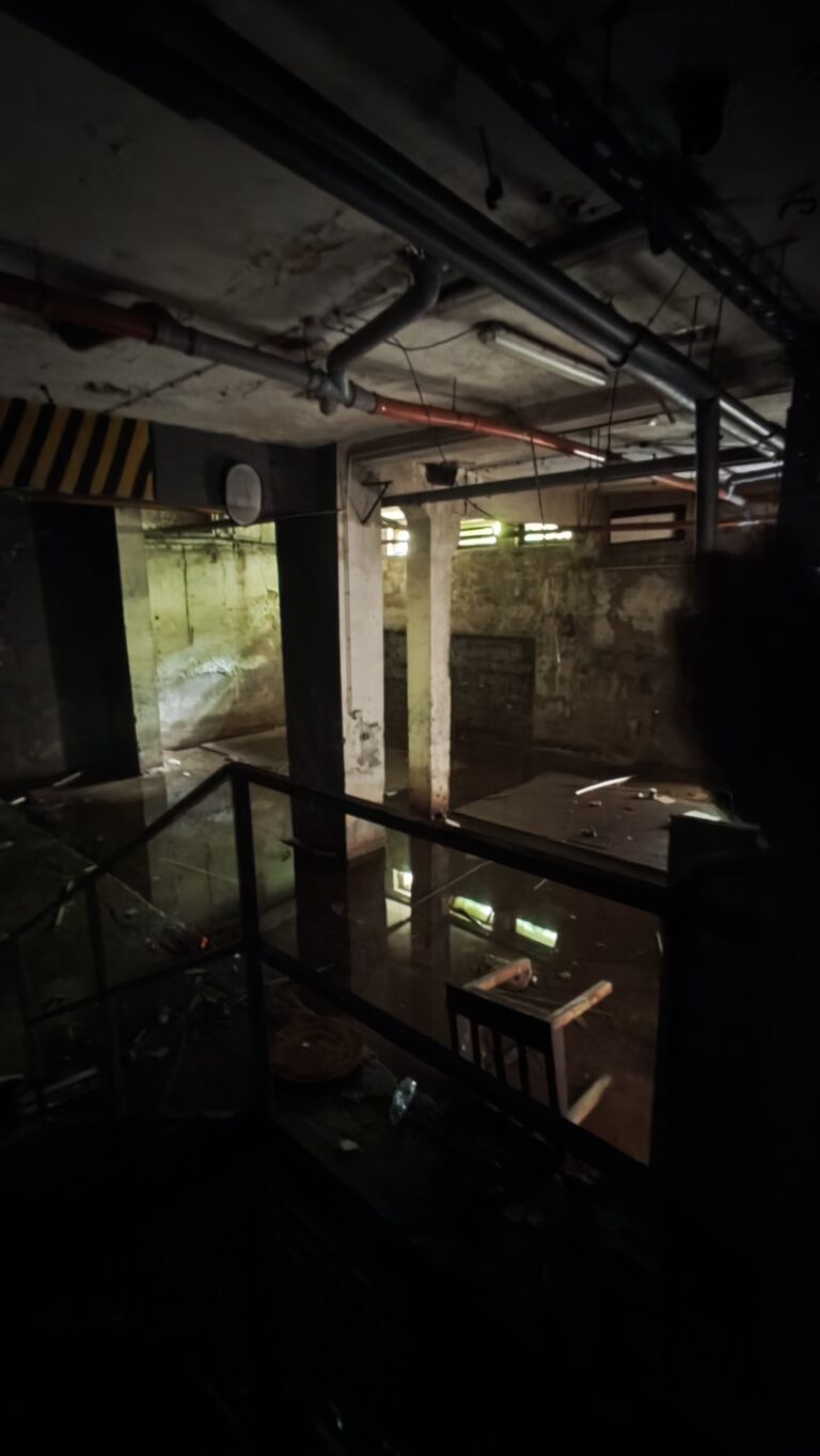 Opuszczony ośrodek szkolenia policji +/hotel/domki wypoczynkowe, Poznań, województwo wielkopolskie - relacja z 02.2025, zdjęcie 19