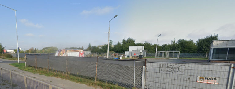 Niezrobiona Stacja Benzynowa w Warszawie, Warszawa, województwo mazowieckie - zdjęcie 2