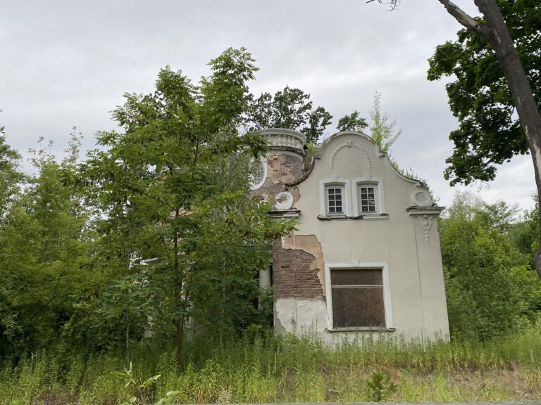 Dworek przy Głowackiego, Konstancin-Jeziorna, województwo mazowieckie - zdjęcie 1