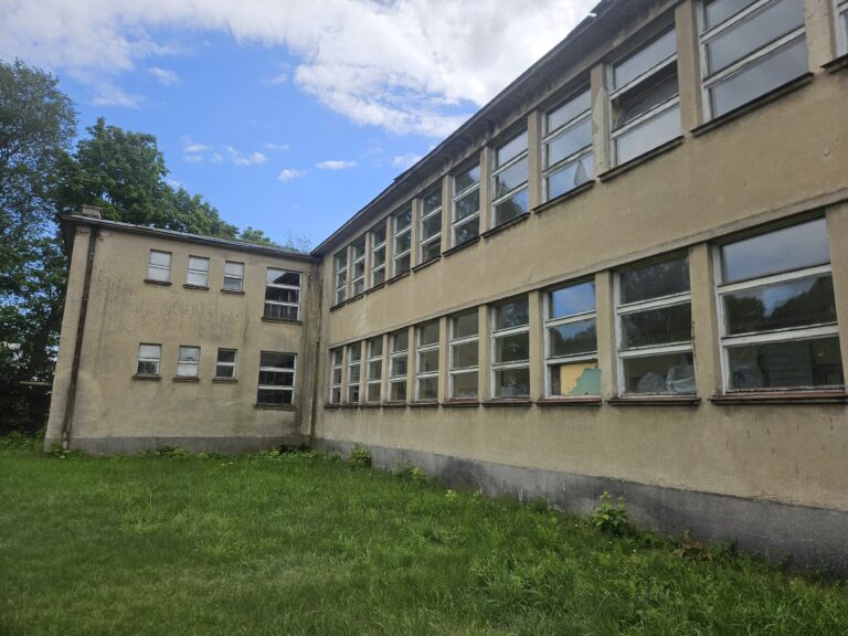 Opuszczona Szkoła w Ryszewku, Ryszewek, województwo kujawsko-pomorskie - relacja z 07.2025, zdjęcie 10