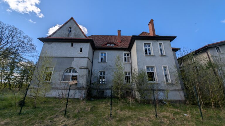 Pałac w Małkowie, Małkowo, województwo pomorskie - relacja z 04.2025, zdjęcie 6