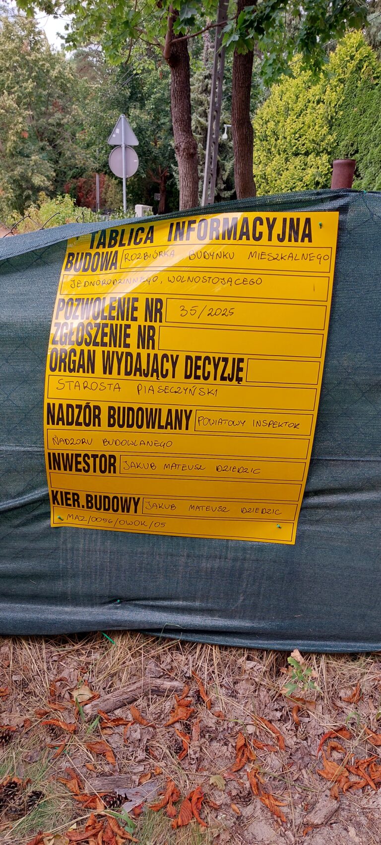Duży dom z gigantyczną piwnicą i garażem, Konstancin-Jeziorna, województwo mazowieckie - zdjęcie z relacji 1