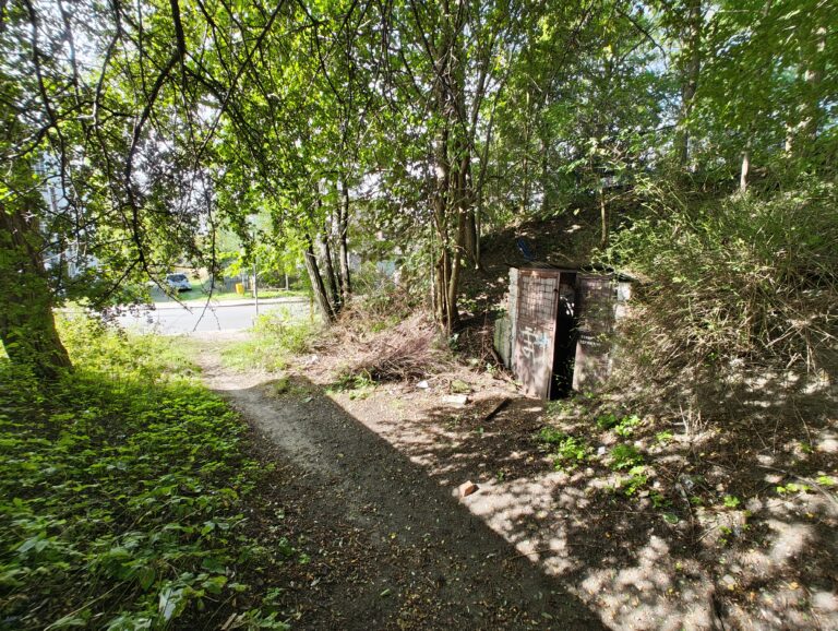 Schron / Szczelina przeciwlotnicza, Jaworzno, województwo śląskie - relacja z 09.2025, zdjęcie 12
