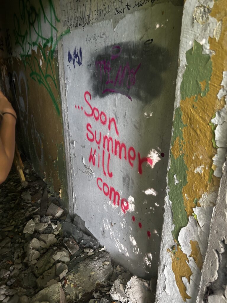 Opuszczona bursa szkolna, Katowice, województwo śląskie - relacja z 08.2025, zdjęcie 31