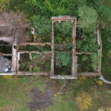 Ruiny pałacu w Janowicach Janowice