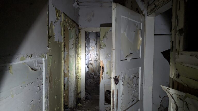 Opuszczone budynki szpitala psychiatrycznego srebrniki, Gdańsk, Gdańsk - relacja z 01.2026, zdjęcie 15